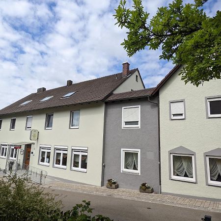 Zum Schwarzen Baeren Hotel Vohenstrauss Ngoại thất bức ảnh