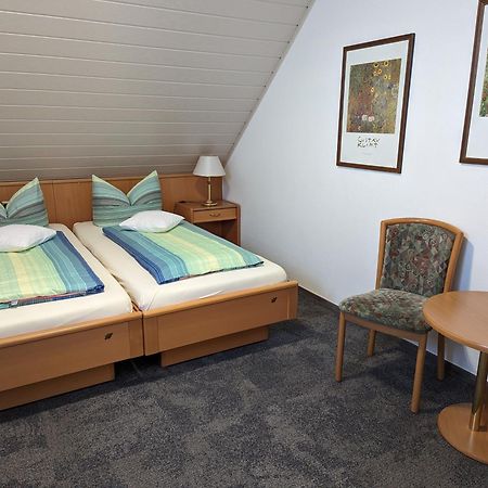 Zum Schwarzen Baeren Hotel Vohenstrauss Ngoại thất bức ảnh