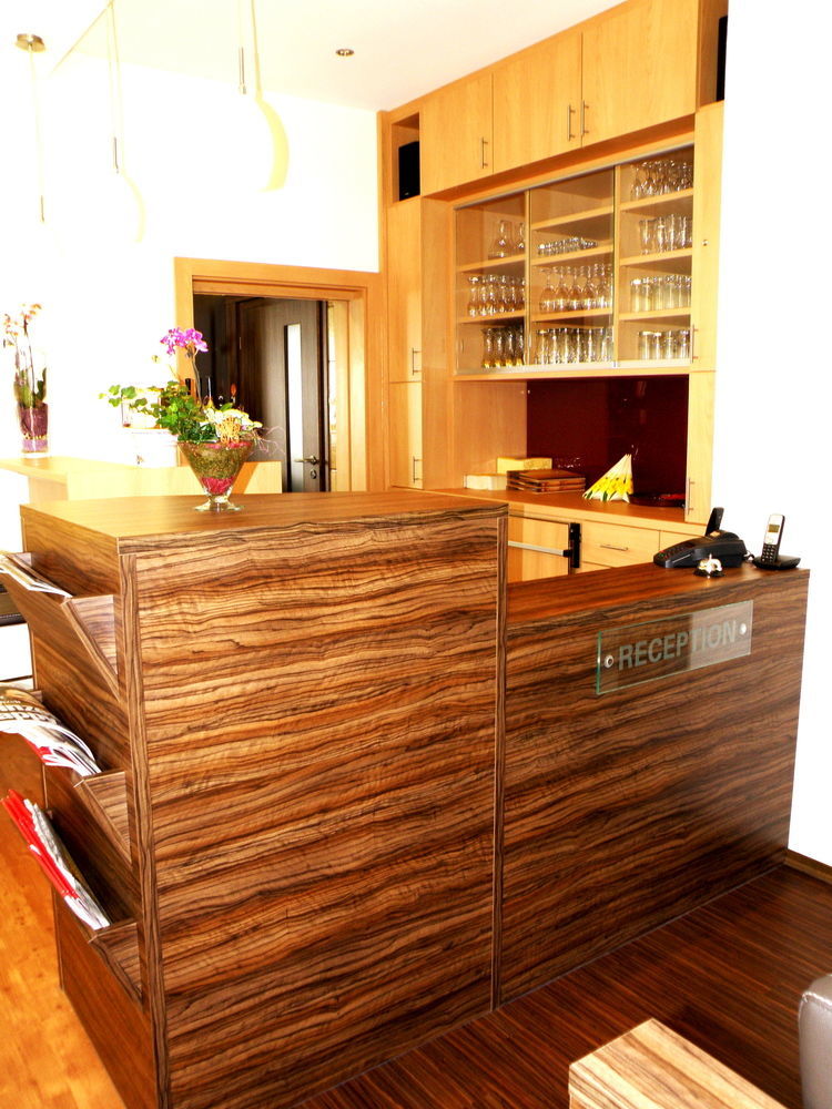 Zum Schwarzen Baeren Hotel Vohenstrauss Ngoại thất bức ảnh